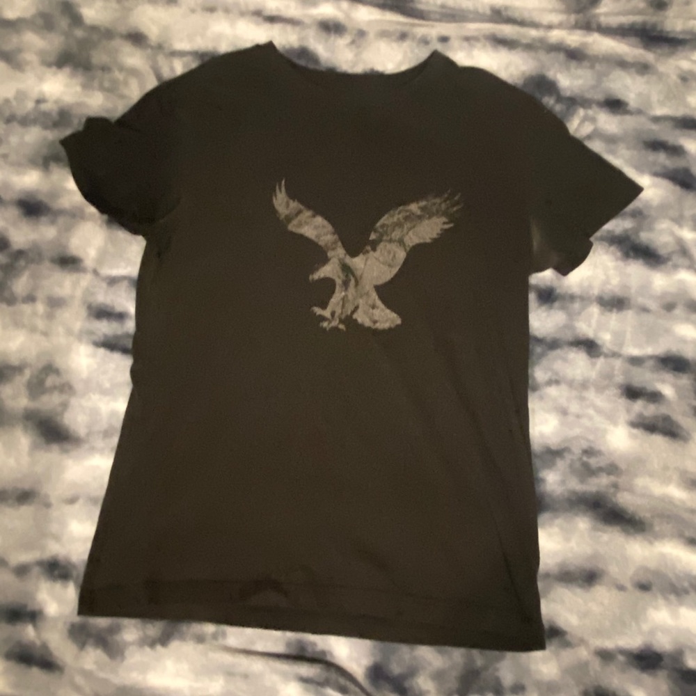 Black t shirt